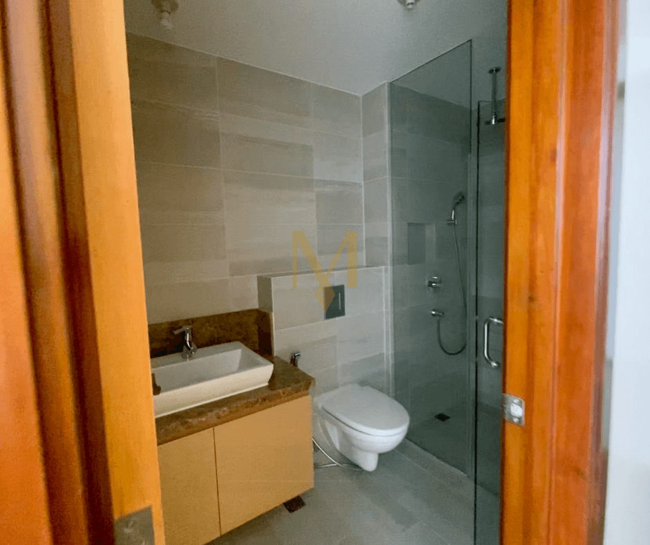 3-Bedroom Suite, Imperium Tower, Capitol Commons - Image 10
